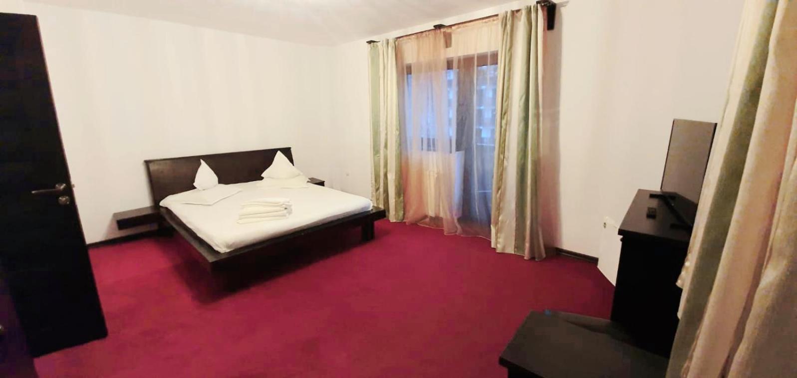Casa Frent Hotel Predeal Room photo